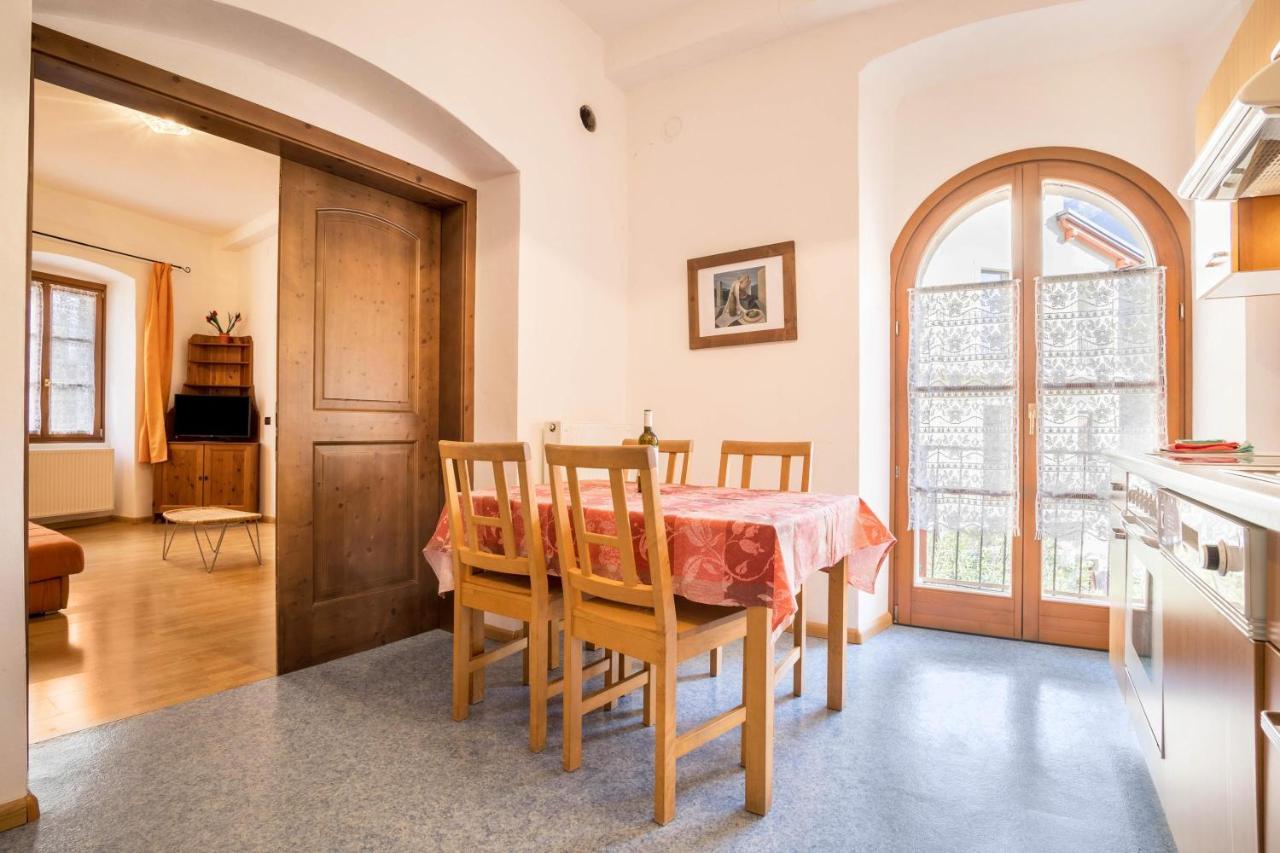 Residence Lena App 1 With Balcony Тенно Екстер'єр фото