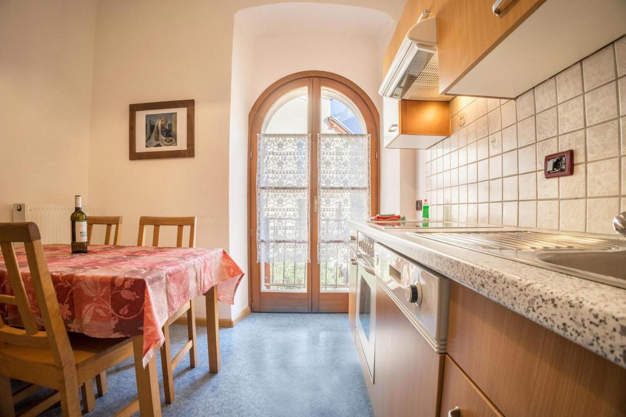 Residence Lena App 1 With Balcony Тенно Екстер'єр фото